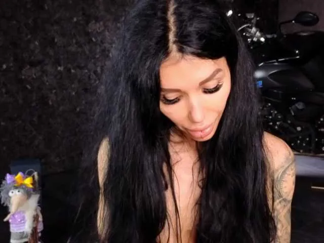 -GoldenGirl- – webcam model profile photo Image 12