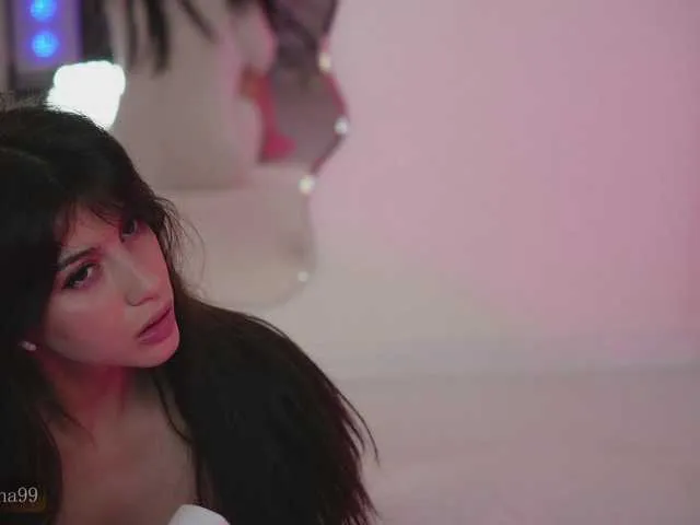 AndreaMood – webcam model profile photo Image 13