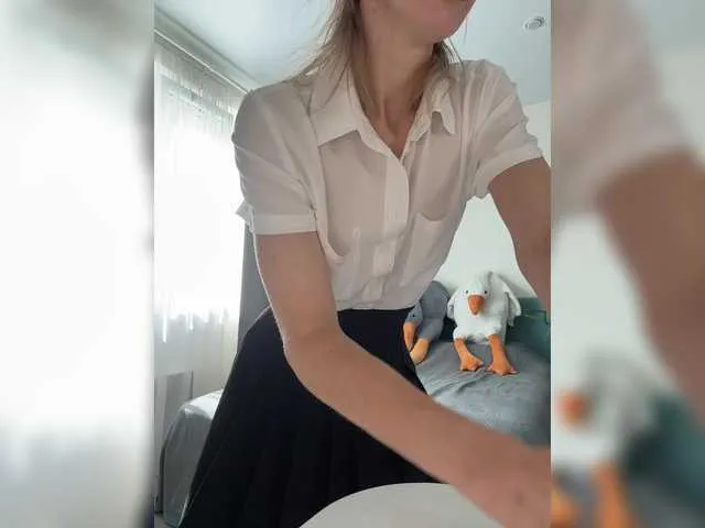 CassieGil – webcam model profile photo Image 2