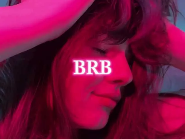 AmyBelmontt – webcam model profile photo Image 9