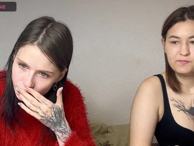 CheerryX – webcam model profile photo Image 10