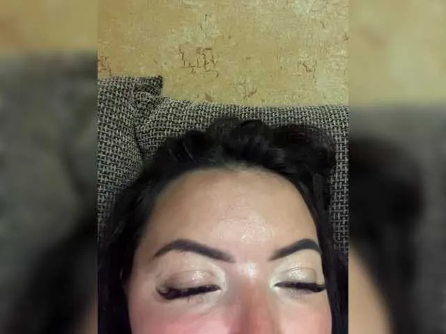 CassieGil – webcam model profile photo Image 16