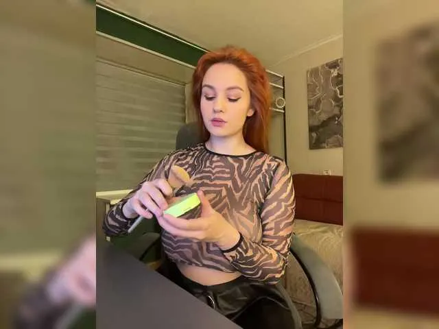 Aurorashadow – webcam model profile photo Image 6