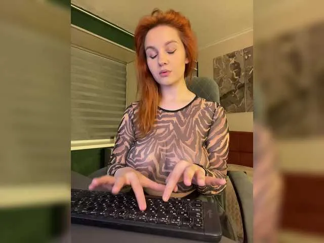 Aurorashadow – webcam model profile photo Image 7