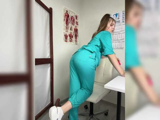 CassieGil – webcam model profile photo Image 16