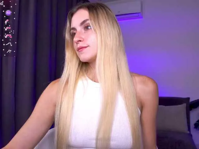 SophieBlaake – webcam model profile photo Image 12