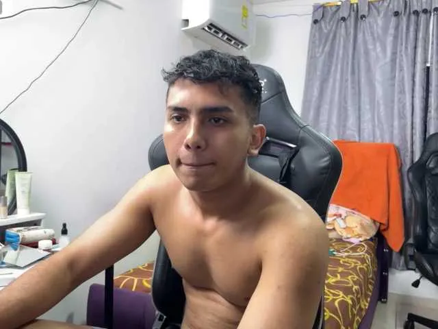 Latinprincedemonhard – webcam model profile photo Image 13