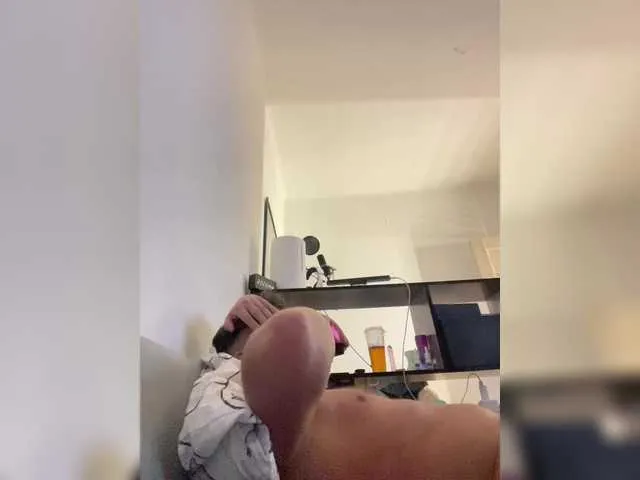 no_angelll – webcam model profile photo Image 9