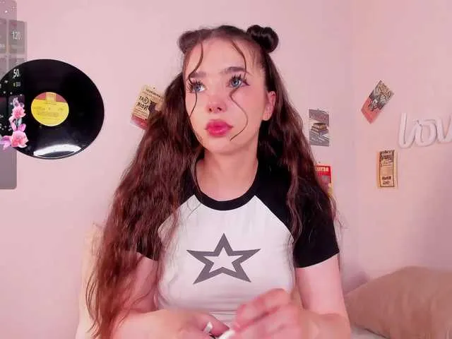 SkyLumen – webcam model profile photo Image 11