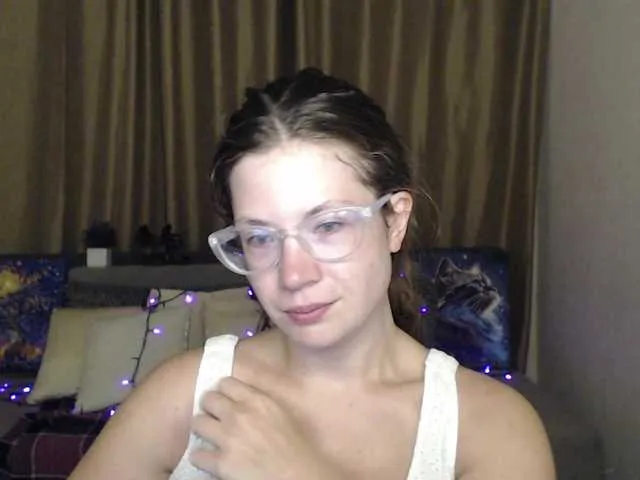 LibbyLoveHeartx – webcam model profile photo Image 4