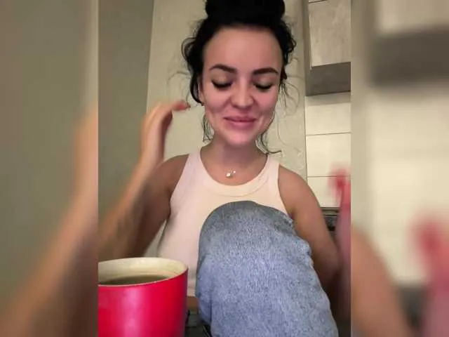 BrianaKennedi – webcam model profile photo Image 10