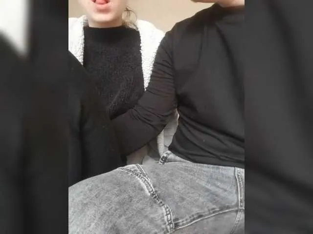 AmyBelmontt – webcam model profile photo Image 5