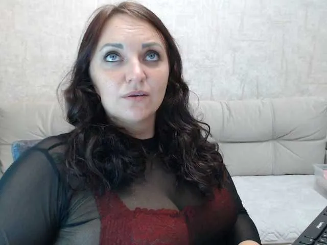 SkyLumen – webcam model profile photo Image 2