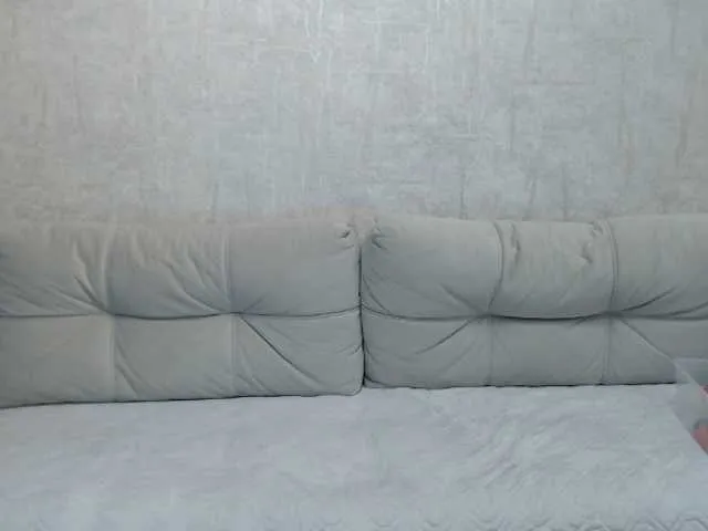 SkyLumen – webcam model profile photo Image 3