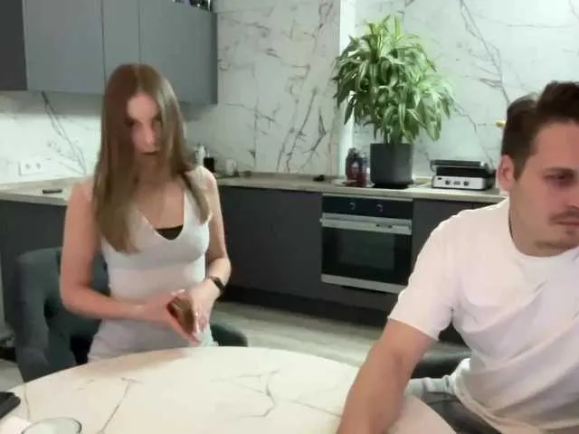 TifanyCadavid – webcam model profile photo Image 2