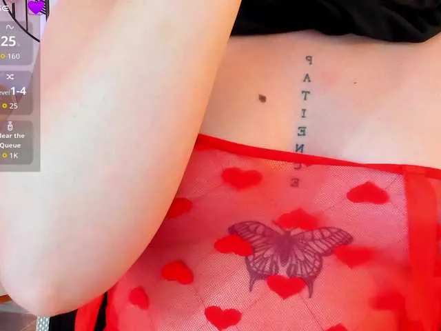 SkyLumen – webcam model profile photo Image 10