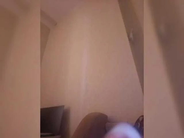 LisandreLaVenale – webcam model profile photo Image 9