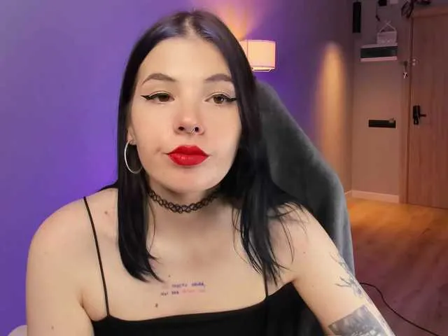 AmyBelmontt – webcam model profile photo Image 13