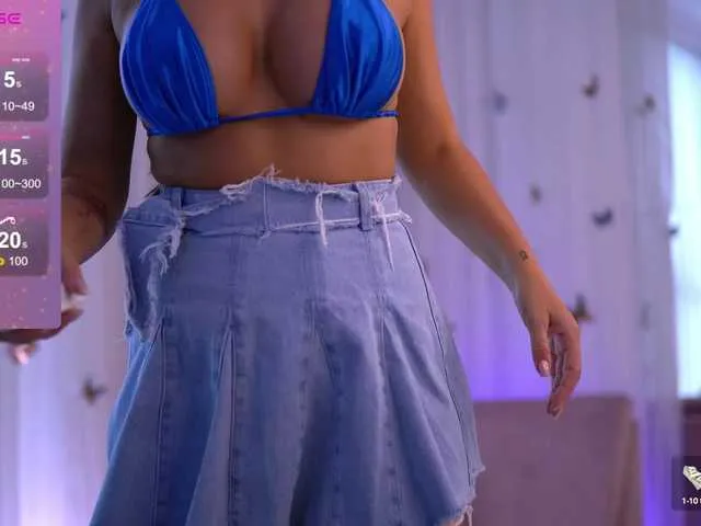 SophieBlaake – webcam model profile photo Image 12