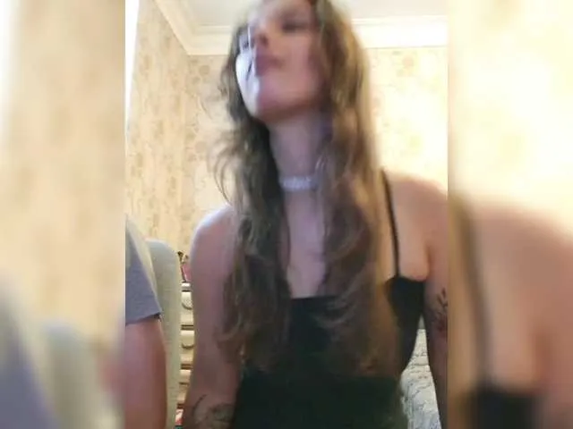 LunaKrismas – webcam model profile photo Image 16