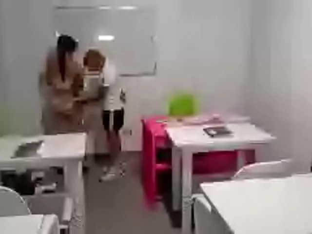 madelinexx – webcam model profile photo Image 2