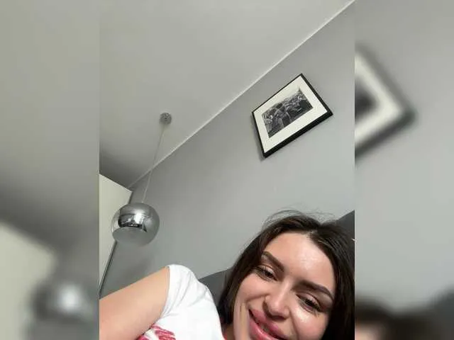 Sexandfire – webcam model profile photo Image 6