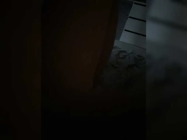 les_bains69 – webcam model profile photo Image 3