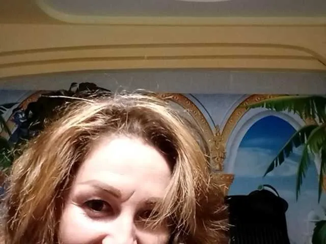 BekkiSharp – webcam model profile photo