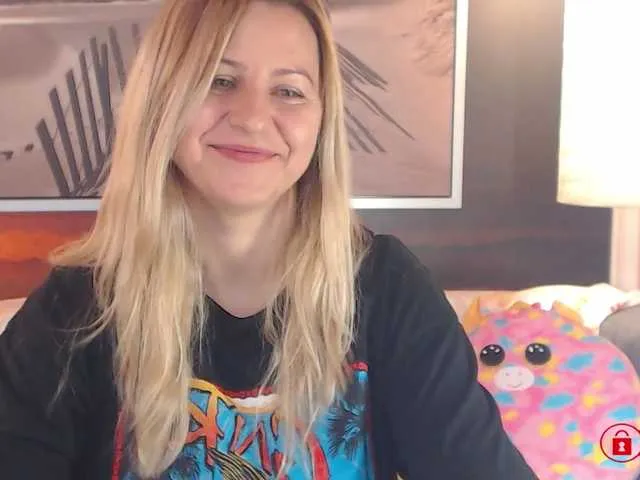 BigBoobsARRI – webcam model profile photo