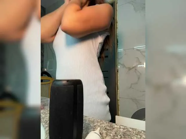 HaileyPierce – webcam model profile photo Image 13