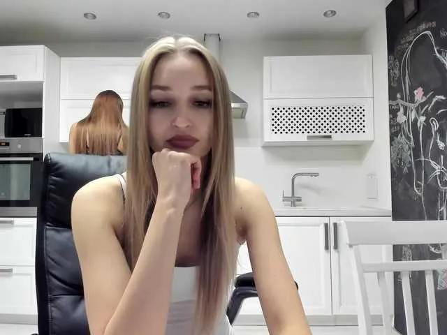 Alikams – webcam model profile photo Image 18