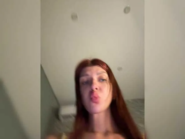 CassieGil – webcam model profile photo Image 9