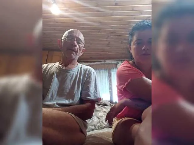 PaulinaSwift – webcam model profile photo Image 17