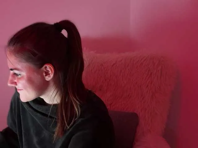 TynaJohnson – webcam model profile photo Image 9