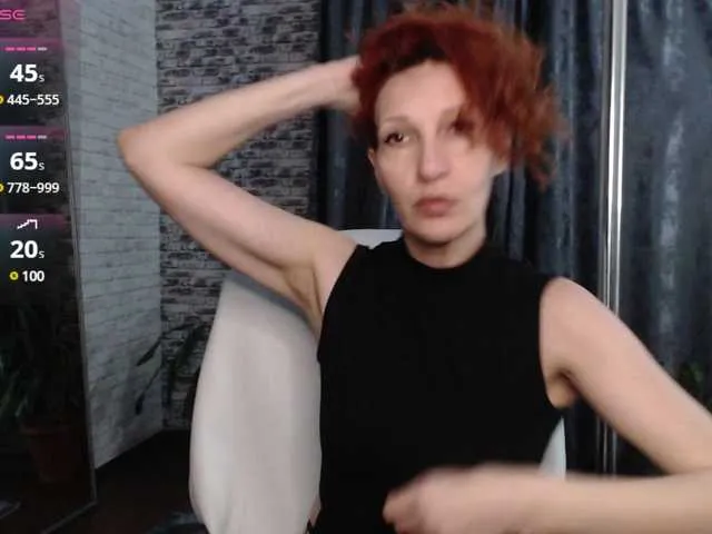 youyou-2025 – webcam model profile photo Image 6