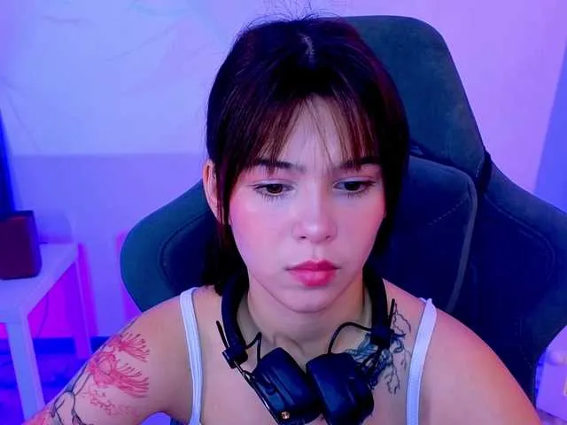 LindyVSAndy – webcam model profile photo Image 6