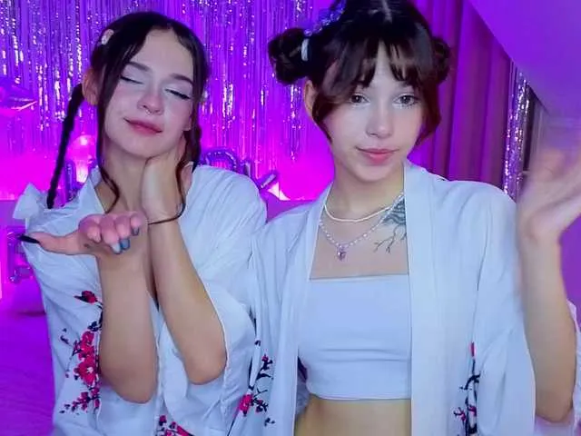 LindyVSAndy – webcam model profile photo Image 7