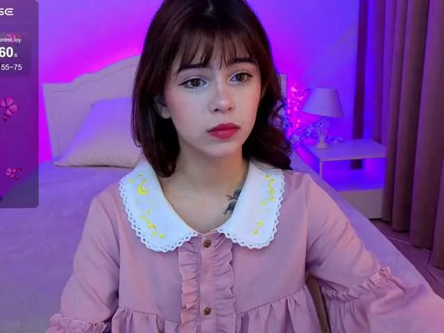 LindyVSAndy – webcam model profile photo Image 9