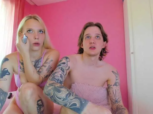 EmmaEboney – webcam model profile photo Image 11