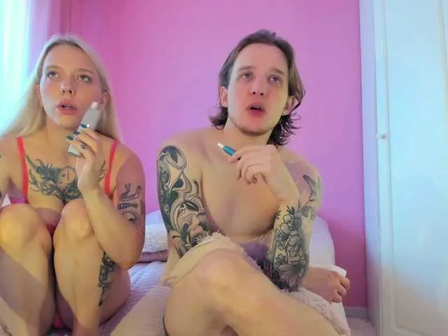 EmmaEboney – webcam model profile photo Image 7