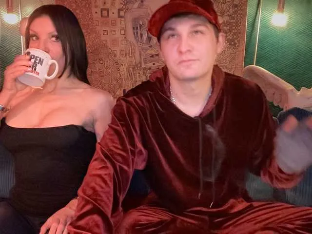 CinthiaCM – webcam model profile photo Image 4