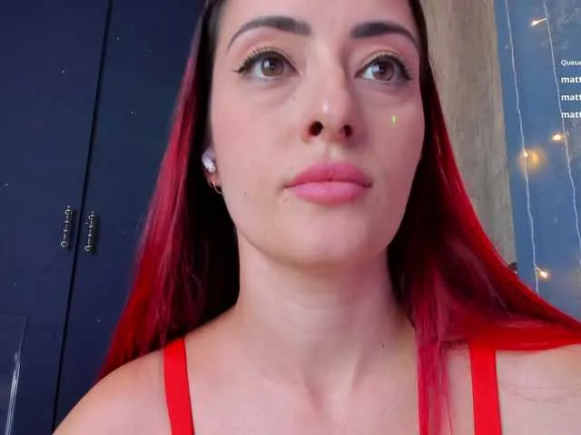 SexyyNana – webcam model profile photo Image 5