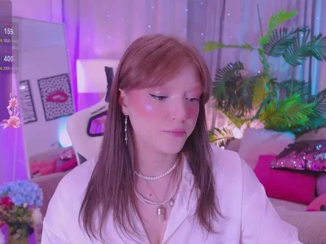 SkyLumen – webcam model profile photo Image 9