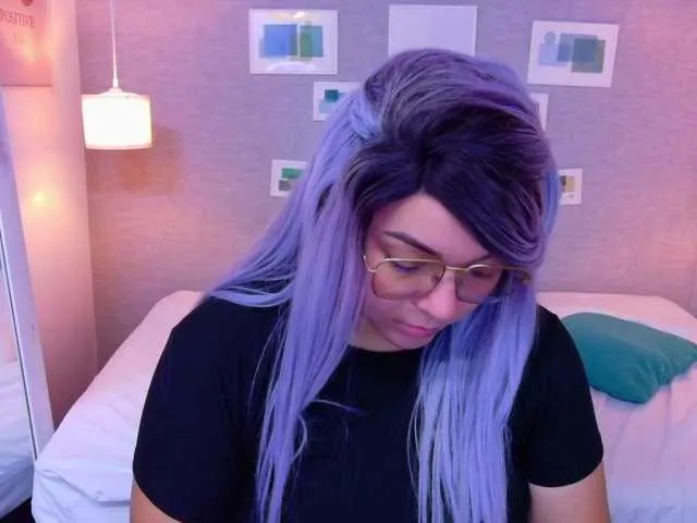 AmyBelmontt – webcam model profile photo Image 13