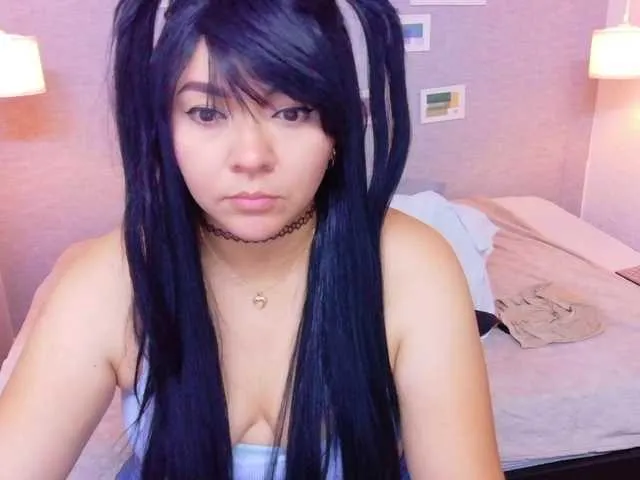 AmyBelmontt – webcam model profile photo Image 7