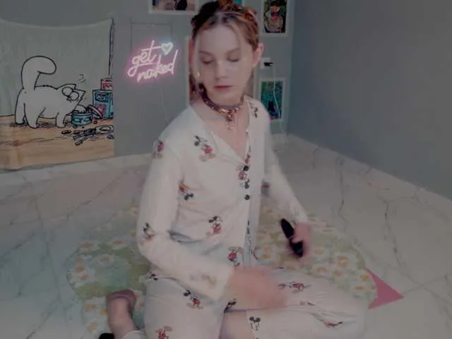 CassieGil – webcam model profile photo Image 11