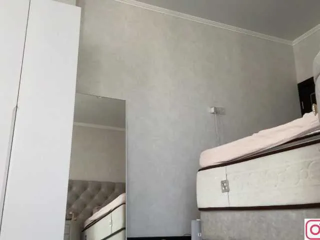 alanna_Micheles – webcam model profile photo Image 18