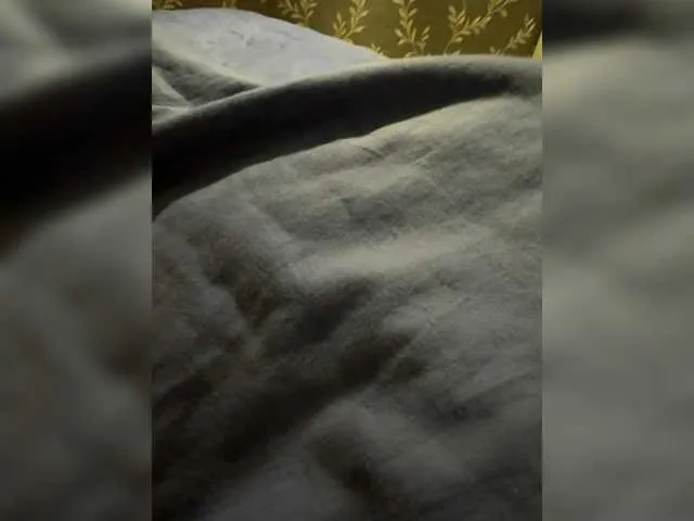 MsBambiBliss – webcam model profile photo Image 6