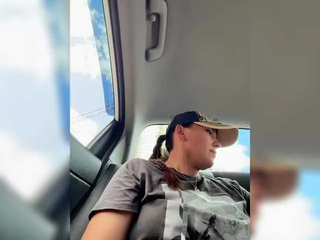 VanessaJonson – webcam model profile photo Image 16