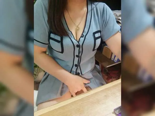 CassieGil – webcam model profile photo Image 8